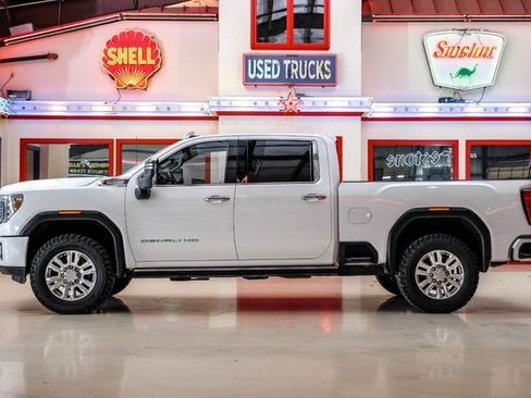 Used 2021 GMC Sierra 2500 Denali w/ Denali Ultimate Package image 13