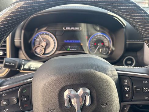 Used 2020 RAM 1500 Limited image 11