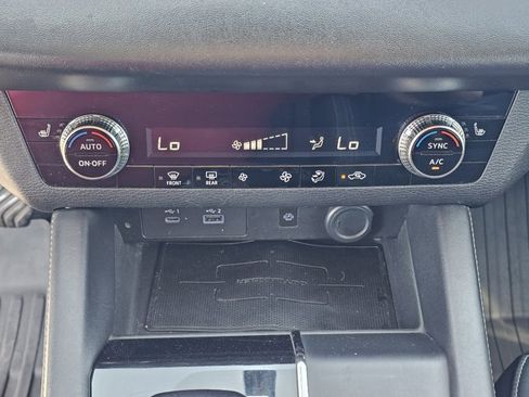 Used 2022 Mitsubishi Outlander SE FWD image 28