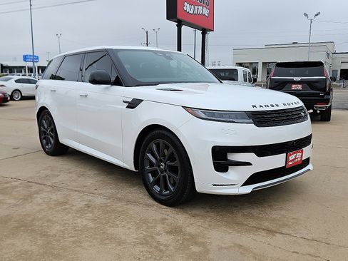 Used 2024 Land Rover Range Rover Sport Dynamic SE image 4