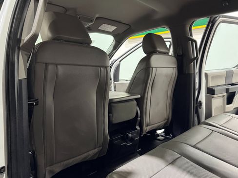 Used 2020 Ford F250 XL w/ Power Equipment Group image 17