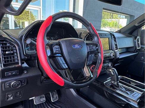 Used 2019 Ford F150 Lariat w/ Equipment Group 502A Luxury AWD/4WD image 26