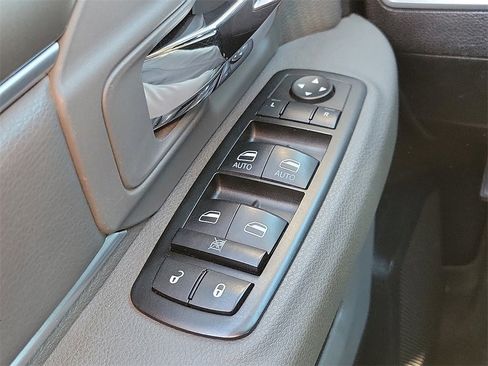 Used 2014 RAM 1500 Big Horn image 13