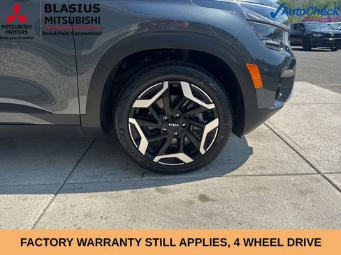 Used 2024 Kia Seltos SX w/ SX Sunroof Package AWD/4WD image 3