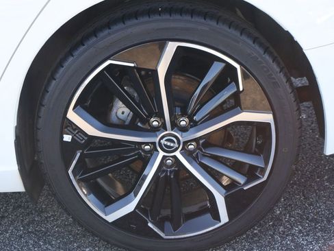 Used 2024 Nissan Altima 2.5 SR image 6