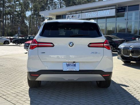 Certified 2025 BMW X3 xDrive30i image 5