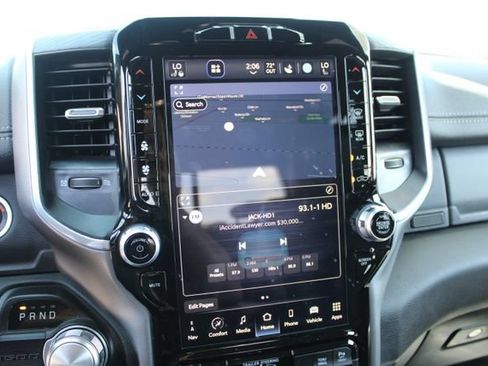 Used 2023 RAM 1500 Laramie RWD image 30