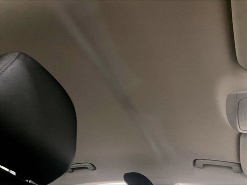 Used 2013 Ford Fusion SE FWD image 21