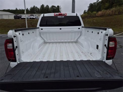 Used 2024 GMC Canyon Elevation image 9