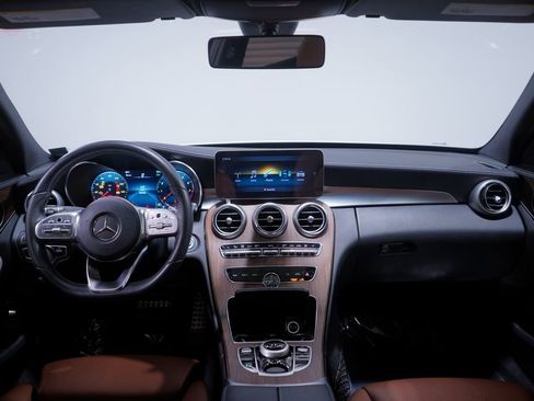 Used 2020 Mercedes-Benz C 300 Sedan image 10