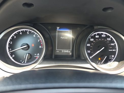 Used 2024 Toyota Camry SE FWD image 22