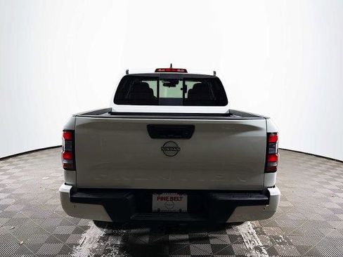 Certified 2025 Nissan Frontier SV w/ SV Convenience Package image 5