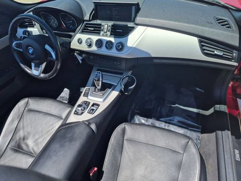 Used 2015 BMW Z4 sDrive28i RWD image 16
