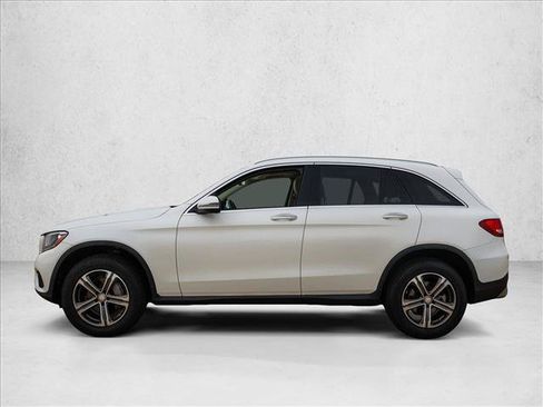 Used 2016 Mercedes-Benz GLC 300 4MATIC image 8