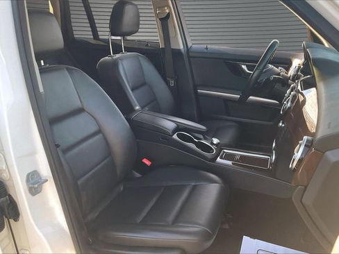 Used 2015 Mercedes-Benz GLK 350 4MATIC image 27