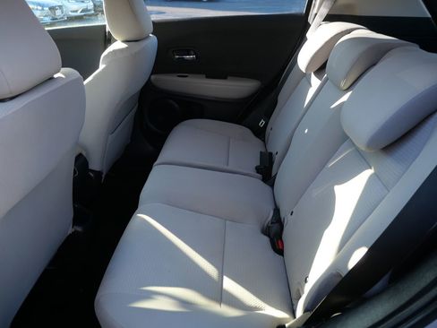 Used 2021 Honda HR-V LX image 21