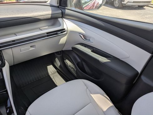 New 2026 Hyundai Tucson SEL image 17
