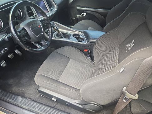 Used 2021 Dodge Challenger R/T Scat Pack RWD image 6