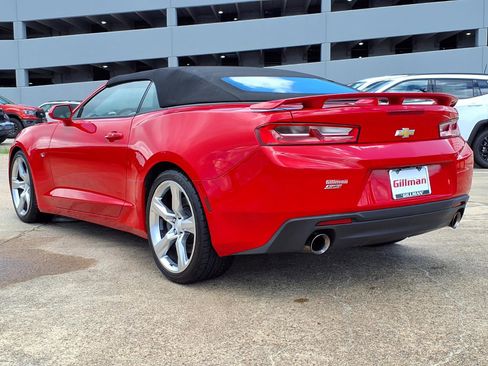 Used 2018 Chevrolet Camaro SS RWD image 4