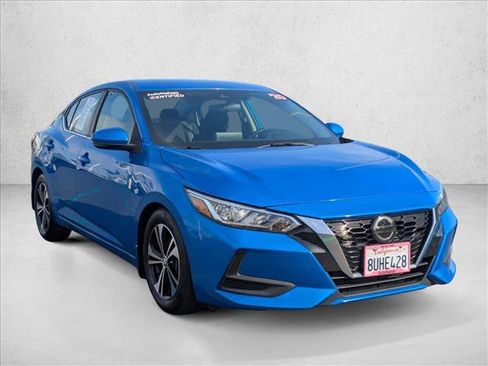 Used 2020 Nissan Sentra SV image 3