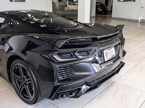 Used 2024 Chevrolet Corvette Stingray Preferred Cpe w/ Z51 Performance Package RWD image 15