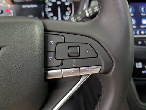 Used 2024 Cadillac XT6 Luxury w/ LPO, Floor Liner Package AWD/4WD image 20