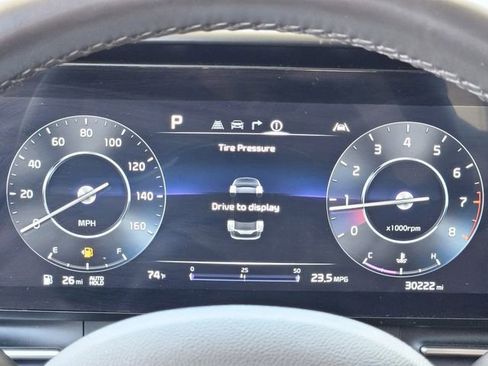 Used 2024 Kia Carnival SX FWD image 20
