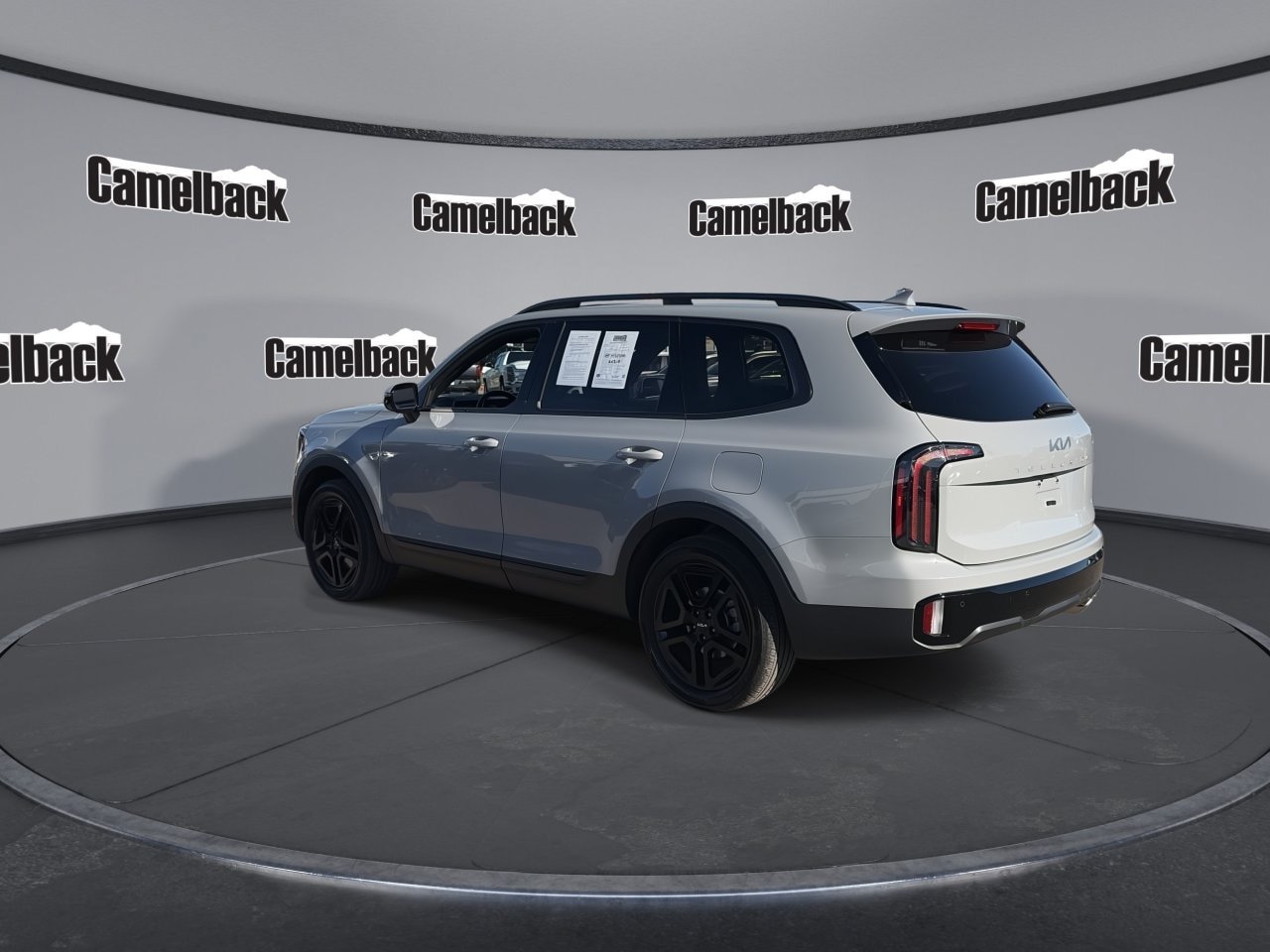 Used 2024 Kia Telluride SX X-Line AWD/4WD image 5