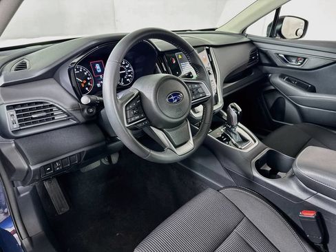 Used 2025 Subaru Legacy Premium AWD/4WD image 9