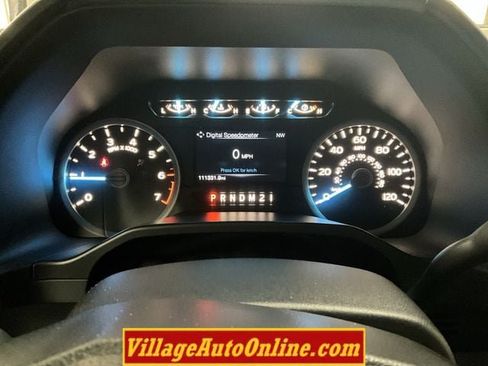 Used 2016 Ford F150 XLT w/ Equipment Group 302A Luxury AWD/4WD image 16