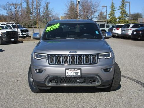 Used 2018 Jeep Grand Cherokee Limited w/ Luxury Group II image 23