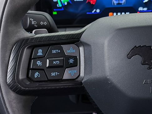 Used 2025 Ford Mustang Dark Horse image 4