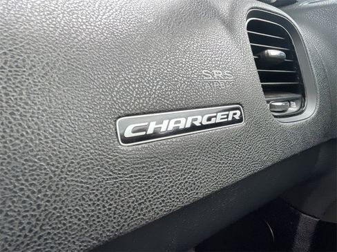 Used 2023 Dodge Charger SXT w/ Blacktop Package image 20