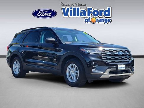 Used 2026 Ford Explorer Active w/ Active Comfort Package RWD image 32