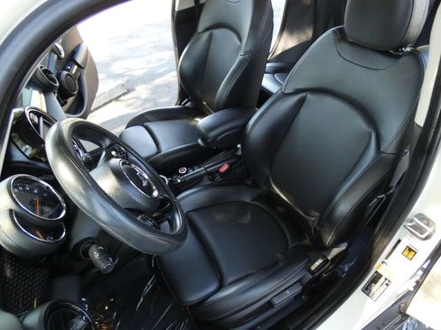 Used 2017 MINI Cooper S image 43