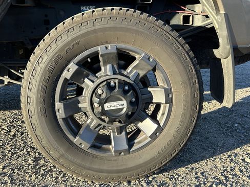 Used 2018 Ford F250 XLT w/ XLT Value Package image 8