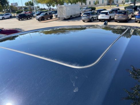 Certified 2025 Nissan Murano SL image 5