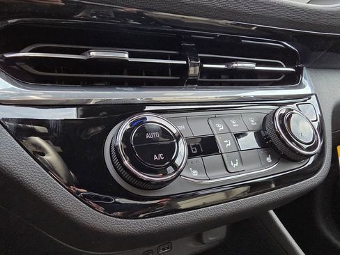 New 2026 Buick Envista Sport Touring w/ Convenience I Package FWD image 18