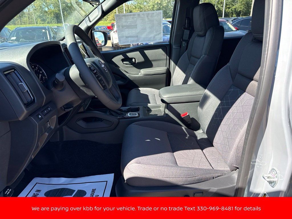 New 2026 Nissan Frontier SV w/ SV Convenience Package AWD/4WD image 9