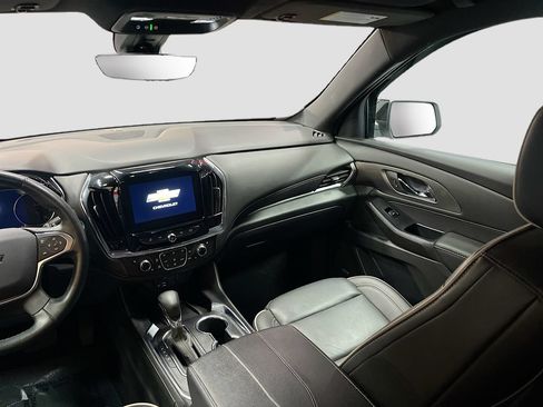 Used 2023 Chevrolet Traverse Premier w/ Redline Edition AWD/4WD image 25