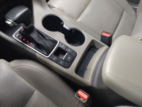 Used 2018 Kia Sportage SX FWD image 26