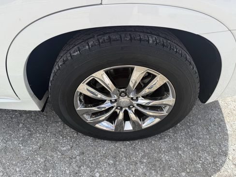 Used 2012 Kia Sorento SX w/ SX Premium Pkg AWD/4WD image 11