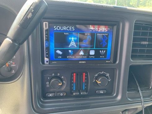 Used 2006 Chevrolet Silverado 1500 LS w/ Chrome Exterior Package image 30