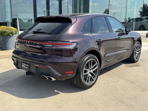 Certified 2024 Porsche Macan S image 7