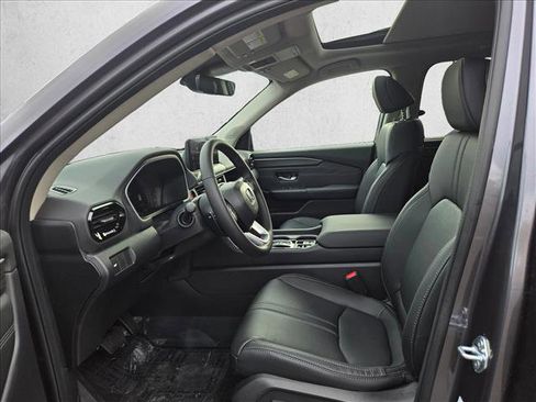 New 2026 Honda Pilot Touring image 12