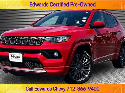Used 2023 Jeep Compass Limited AWD/4WD image 1