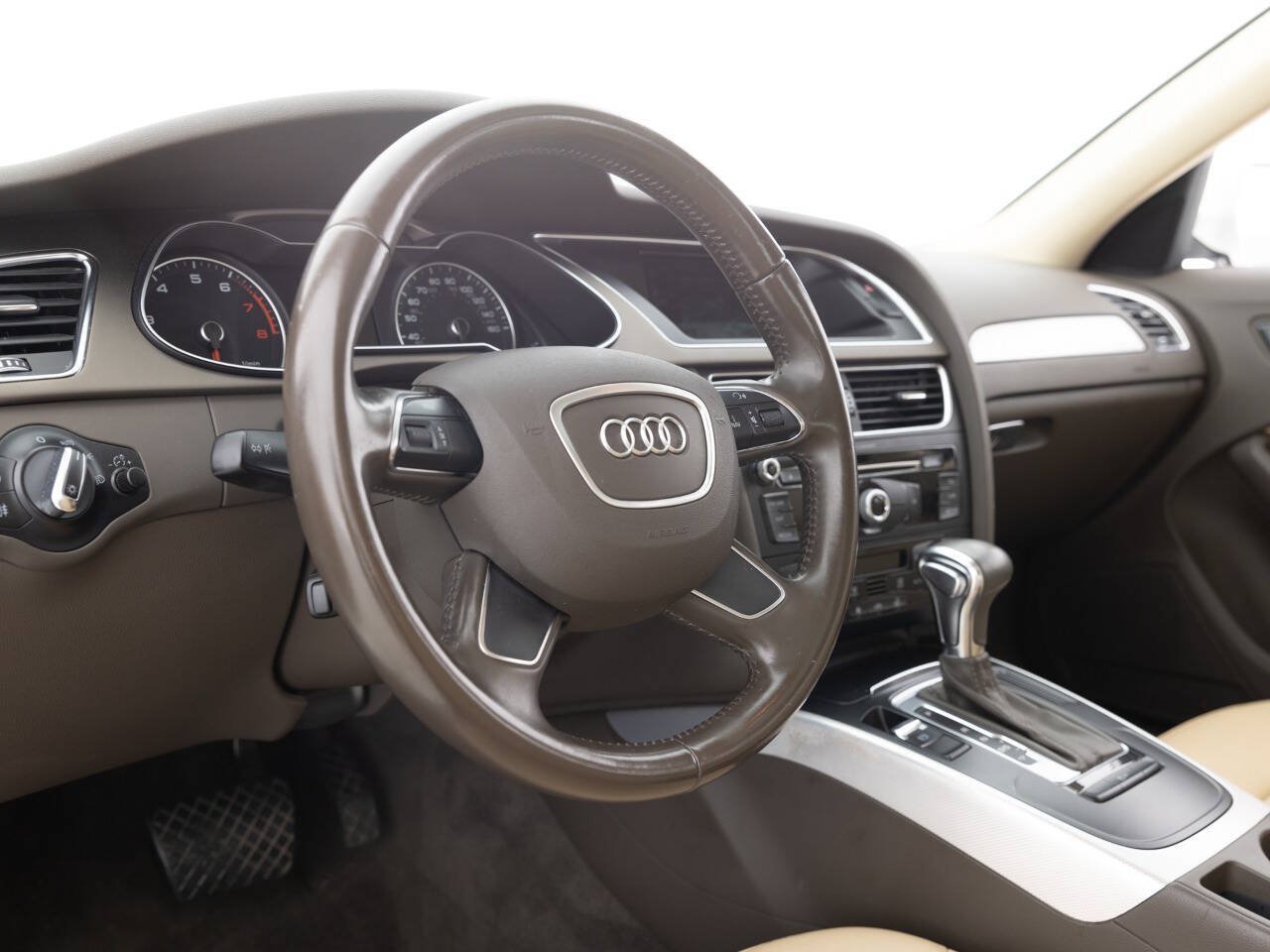 Used 2013 Audi A4 2.0T Premium Plus AWD/4WD image 23