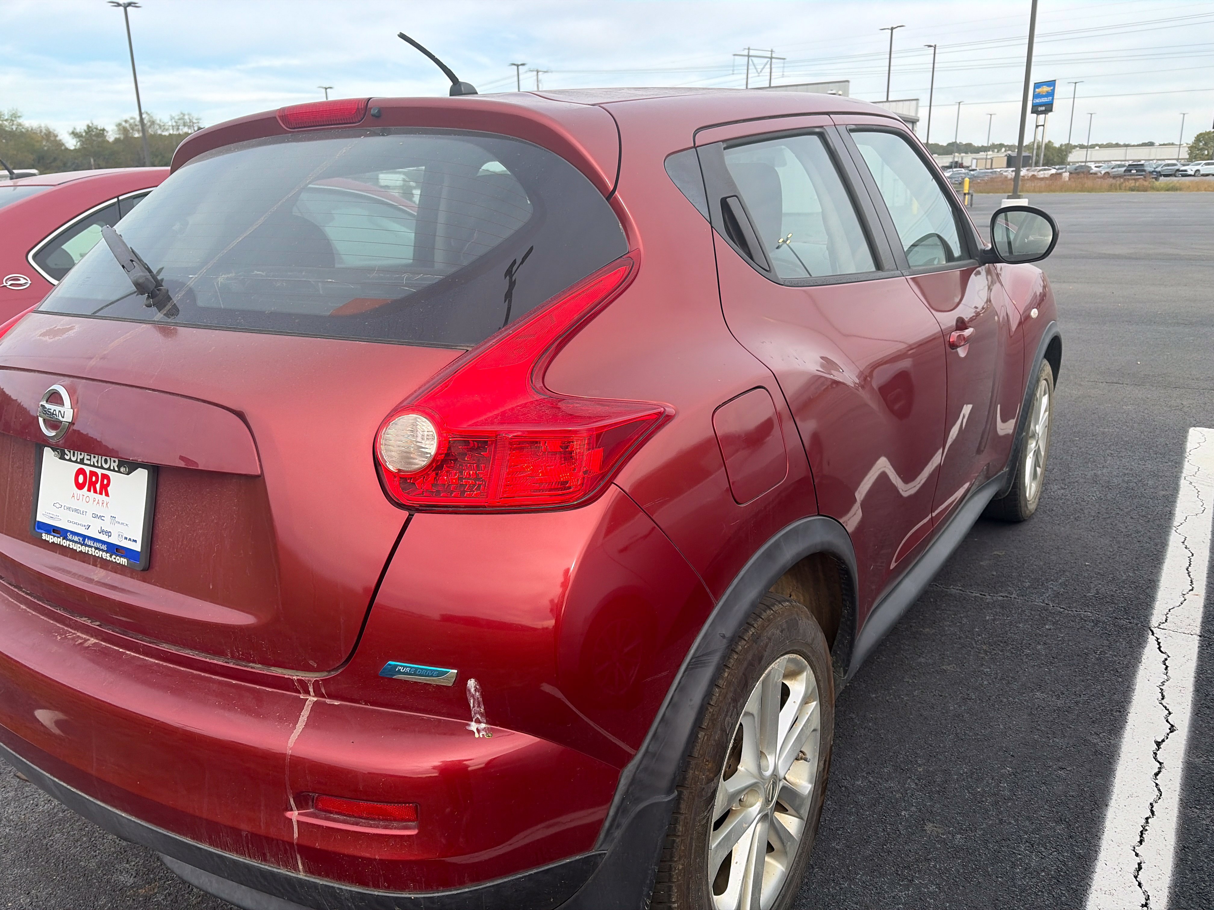 Used 2013 Nissan Juke S FWD image 4