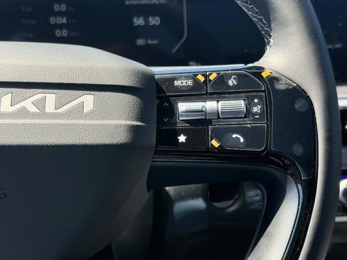 New 2026 Kia Sorento SX Prestige AWD/4WD image 17