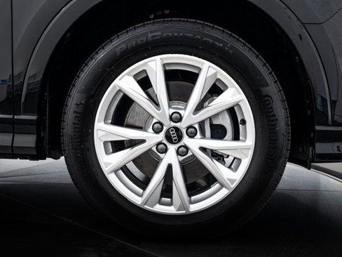 Certified 2025 Audi Q3 2.0T Premium Plus w/ Premium Plus Package AWD/4WD image 22